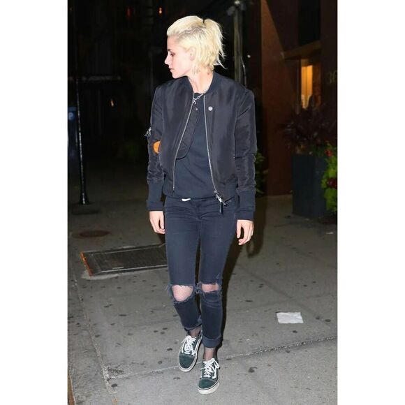 MOTHER The Looker Ankle Fray Jean in Guilty as Sin - Picture 1 of 6